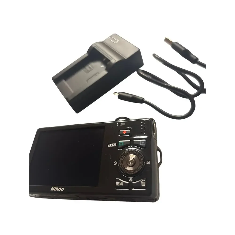 Nikon Coolpix S6000 14.2 MP Digital Camera with 7x Optical Zoom 2.7